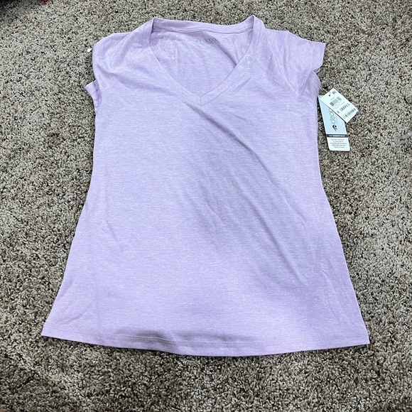 Ideology Essentials Light Purple V-Neck Short Sleeve Tee - Picture 1 of 3